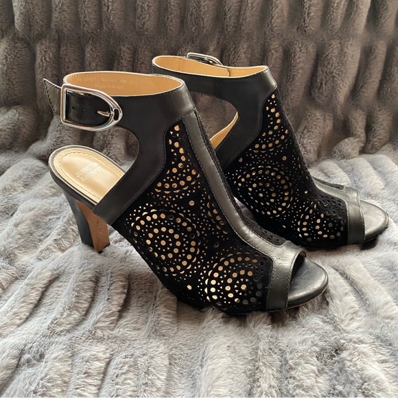 JOHNSTON & MURPHY Cassie Laser Cut Peep Toe Bootie - Picture 3 of 10